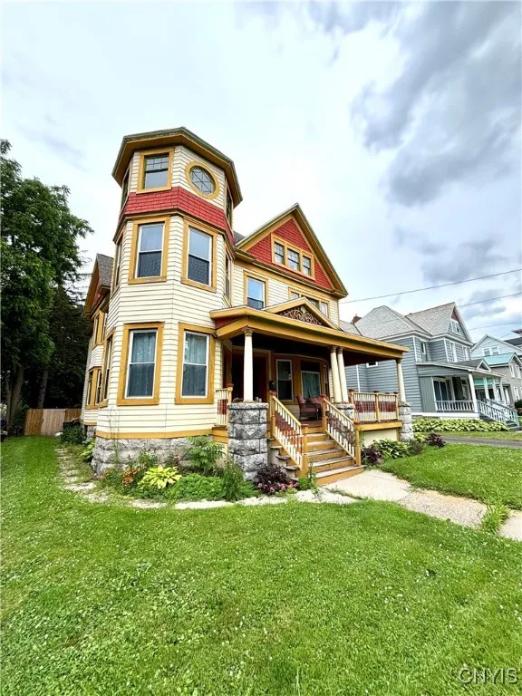 57 East Genesee Street, Auburn, New York 13021, Auburn, New York 13021, 5 Bedrooms Bedrooms, 13 Rooms Rooms,3 BathroomsBathrooms,Residential,Closed,57 East Genesee Street, Auburn, New York 13021,0,S1619695