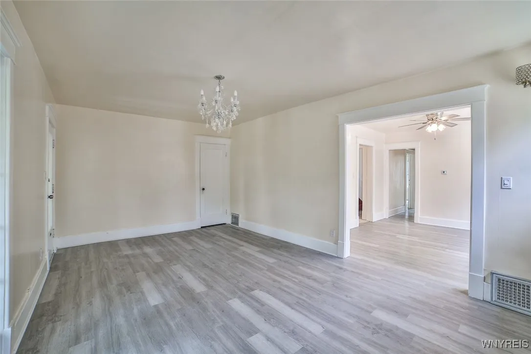 2409 La Salle Avenue, Niagara Falls, New York 1430, Niagara Falls, New York 14301, 4 Bedrooms Bedrooms, ,2 BathroomsBathrooms,Residential,For Sale,2409 La Salle Avenue, Niagara Falls, New York 1430,B1617592
