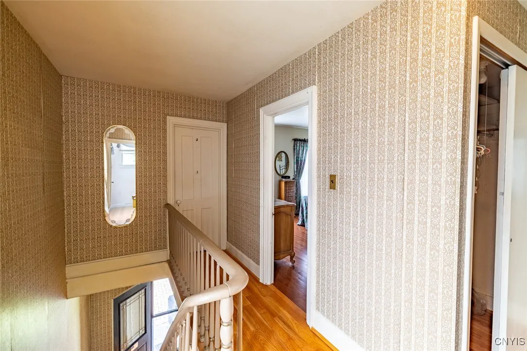 21 Hillside Avenue, New Hartford, New York 13413, New Hartford, New York 13413, 3 Bedrooms Bedrooms, 7 Rooms Rooms,1 BathroomBathrooms,Residential,For Sale,21 Hillside Avenue, New Hartford, New York 13413,S1619730