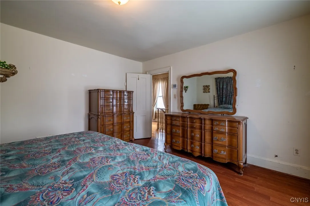 21 Hillside Avenue, New Hartford, New York 13413, New Hartford, New York 13413, 3 Bedrooms Bedrooms, 7 Rooms Rooms,1 BathroomBathrooms,Residential,For Sale,21 Hillside Avenue, New Hartford, New York 13413,S1619730