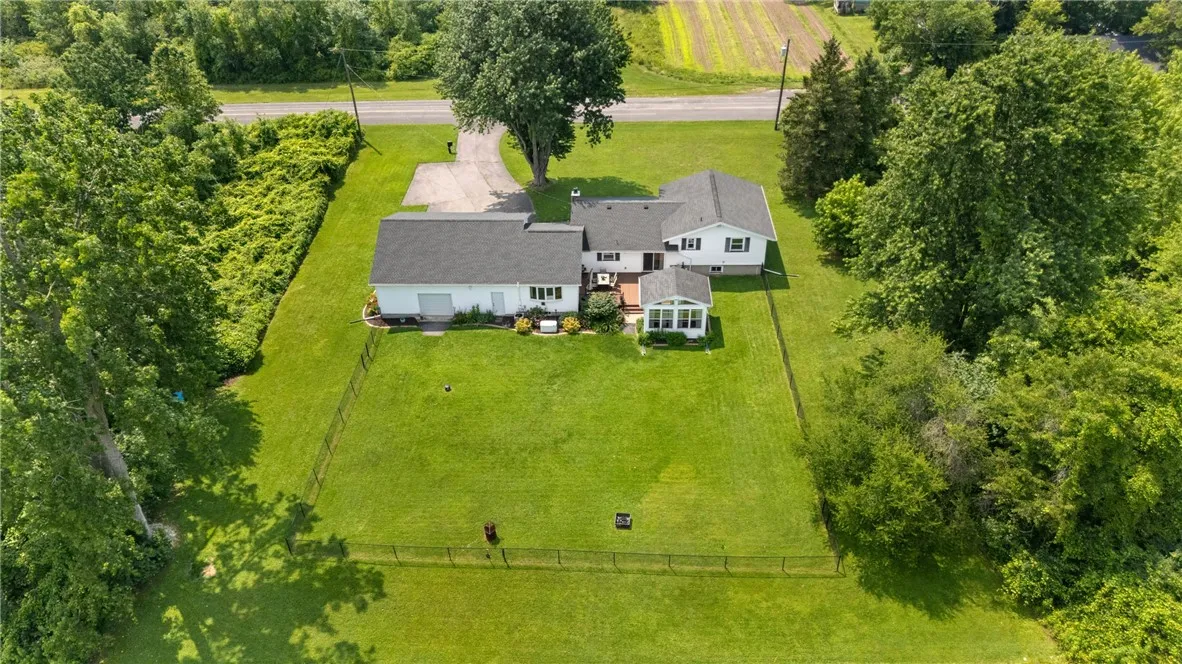 1424 Reed Road, Wheatland, New York 14546, Chili, New York 14546, 4 Bedrooms Bedrooms, 9 Rooms Rooms,2 BathroomsBathrooms,Residential,Closed,1424 Reed Road, Wheatland, New York 14546,R1619685