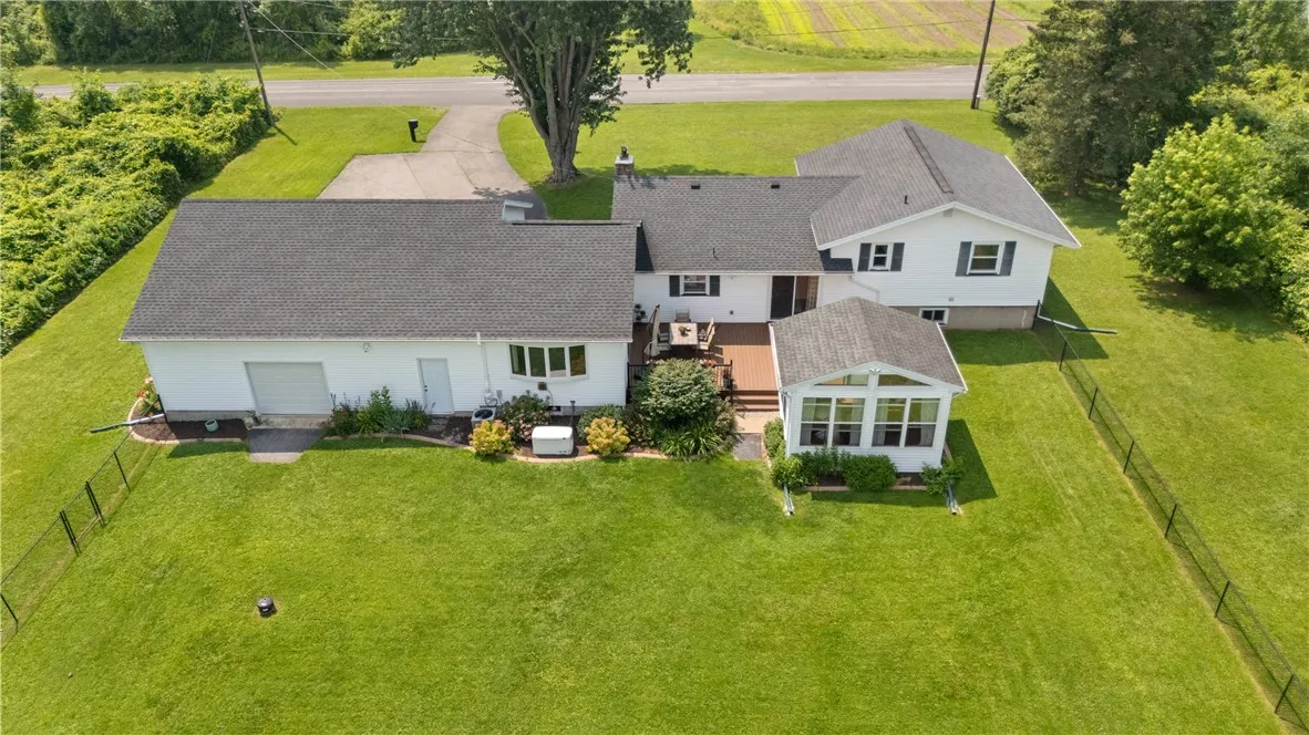 1424 Reed Road, Wheatland, New York 14546, Chili, New York 14546, 4 Bedrooms Bedrooms, 9 Rooms Rooms,2 BathroomsBathrooms,Residential,Closed,1424 Reed Road, Wheatland, New York 14546,R1619685