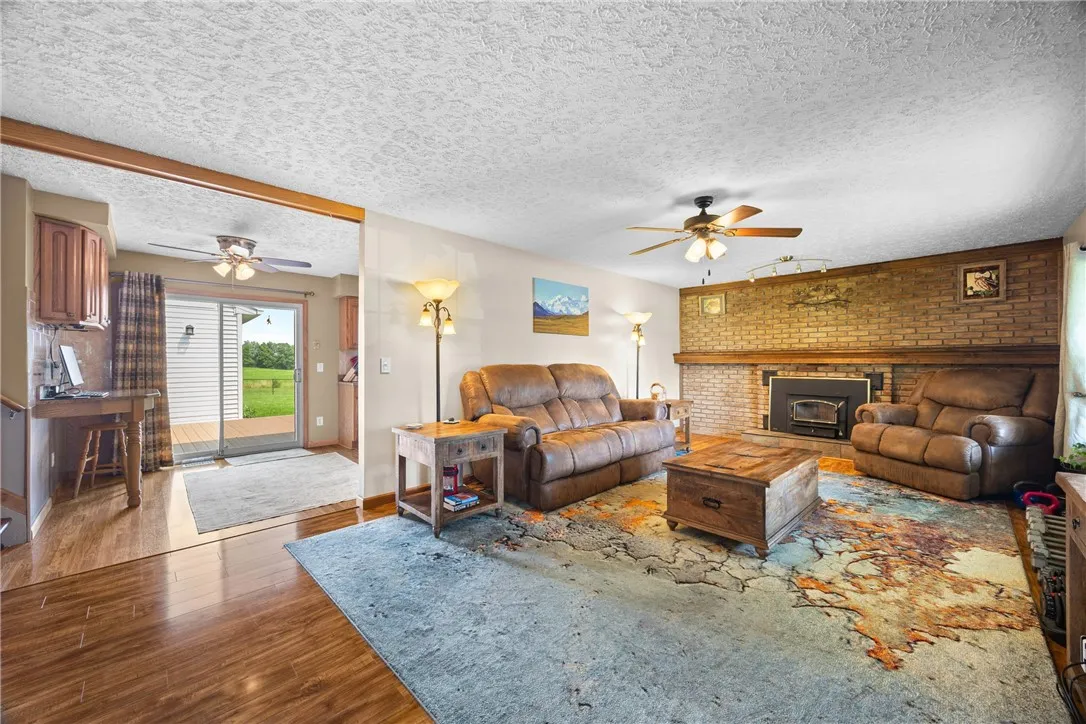 1424 Reed Road, Wheatland, New York 14546, Chili, New York 14546, 4 Bedrooms Bedrooms, 9 Rooms Rooms,2 BathroomsBathrooms,Residential,Closed,1424 Reed Road, Wheatland, New York 14546,R1619685