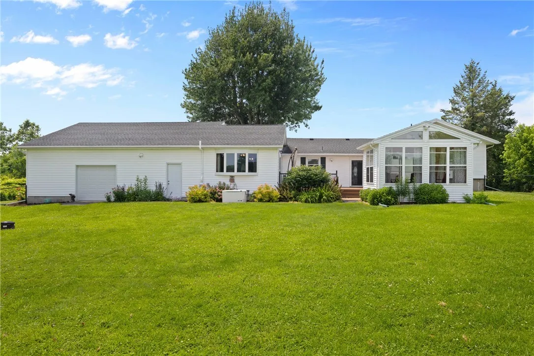 1424 Reed Road, Wheatland, New York 14546, Chili, New York 14546, 4 Bedrooms Bedrooms, 9 Rooms Rooms,2 BathroomsBathrooms,Residential,Closed,1424 Reed Road, Wheatland, New York 14546,R1619685