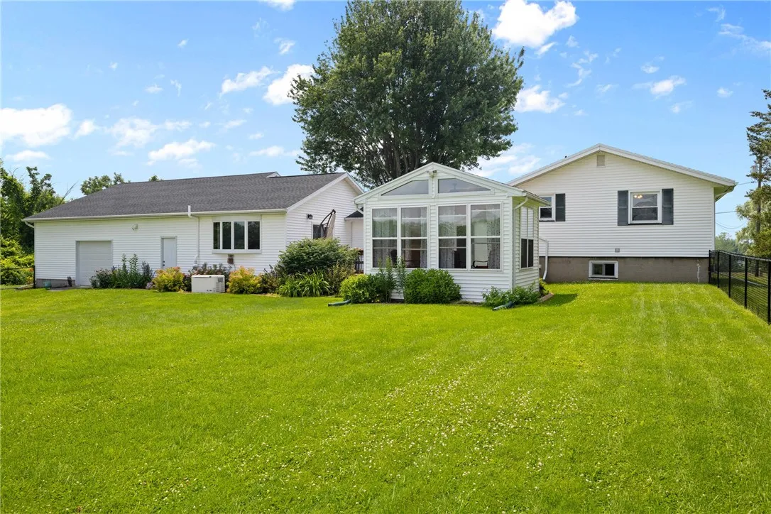 1424 Reed Road, Wheatland, New York 14546, Chili, New York 14546, 4 Bedrooms Bedrooms, 9 Rooms Rooms,2 BathroomsBathrooms,Residential,Closed,1424 Reed Road, Wheatland, New York 14546,R1619685