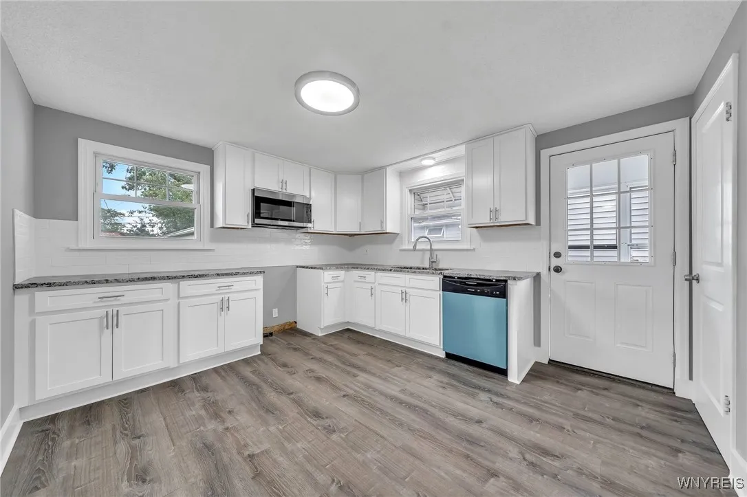 257 Oakridge Avenue, Tonawanda, New York 14217, Tonawanda, New York 14217, 3 Bedrooms Bedrooms, 5 Rooms Rooms,1 BathroomBathrooms,Residential,Closed,257 Oakridge Avenue, Tonawanda, New York 14217,B1619872