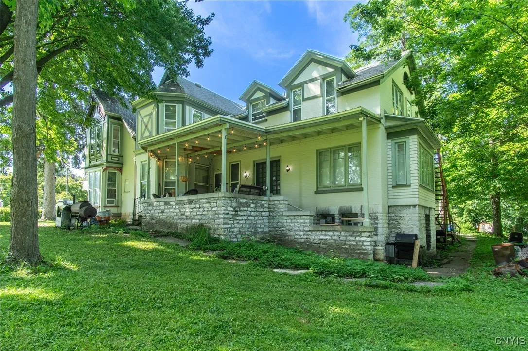264 South Massey Street, Watertown City, New York, Watertown City, New York 13601, 6 Bedrooms Bedrooms, ,Multi Family,For Sale,264 South Massey Street, Watertown City, New York ,S1615037