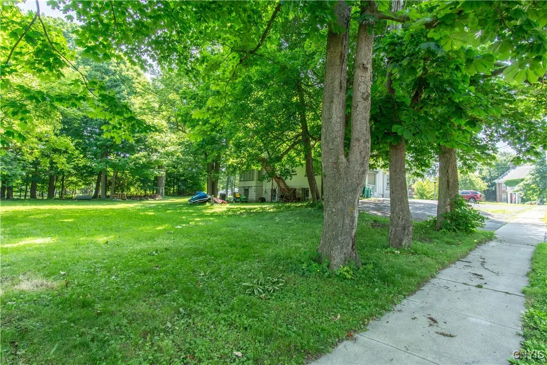 264 South Massey Street, Watertown City, New York, Watertown City, New York 13601, 6 Bedrooms Bedrooms, ,Multi Family,For Sale,264 South Massey Street, Watertown City, New York ,S1615037