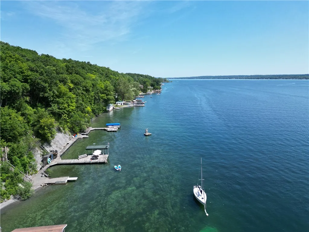 4545 County Road 16, Canandaigua Town, New York 14, Canandaigua Town, New York 14424, 3 Bedrooms Bedrooms, 6 Rooms Rooms,2 BathroomsBathrooms,Residential,For Sale,4545 County Road 16, Canandaigua Town, New York 14,R1619131