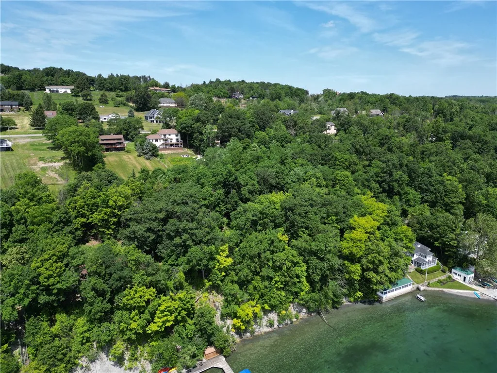 4545 County Road 16, Canandaigua Town, New York 14, Canandaigua Town, New York 14424, 3 Bedrooms Bedrooms, 6 Rooms Rooms,2 BathroomsBathrooms,Residential,For Sale,4545 County Road 16, Canandaigua Town, New York 14,R1619131