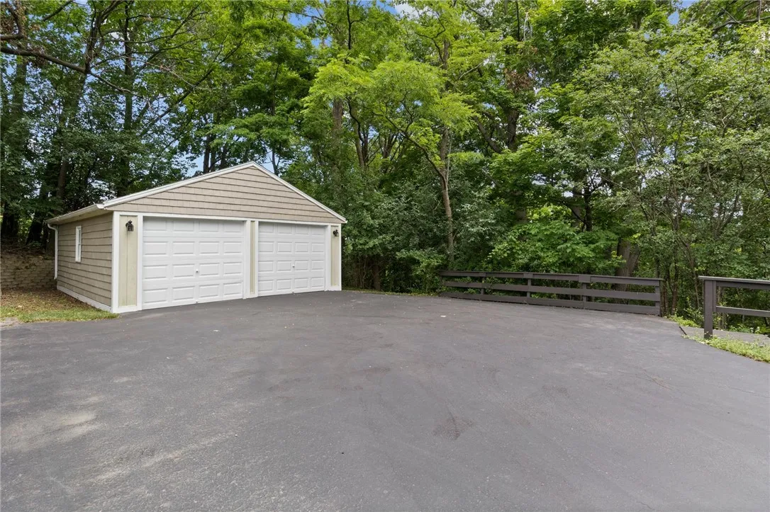 4545 County Road 16, Canandaigua Town, New York 14, Canandaigua Town, New York 14424, 3 Bedrooms Bedrooms, 6 Rooms Rooms,2 BathroomsBathrooms,Residential,For Sale,4545 County Road 16, Canandaigua Town, New York 14,R1619131