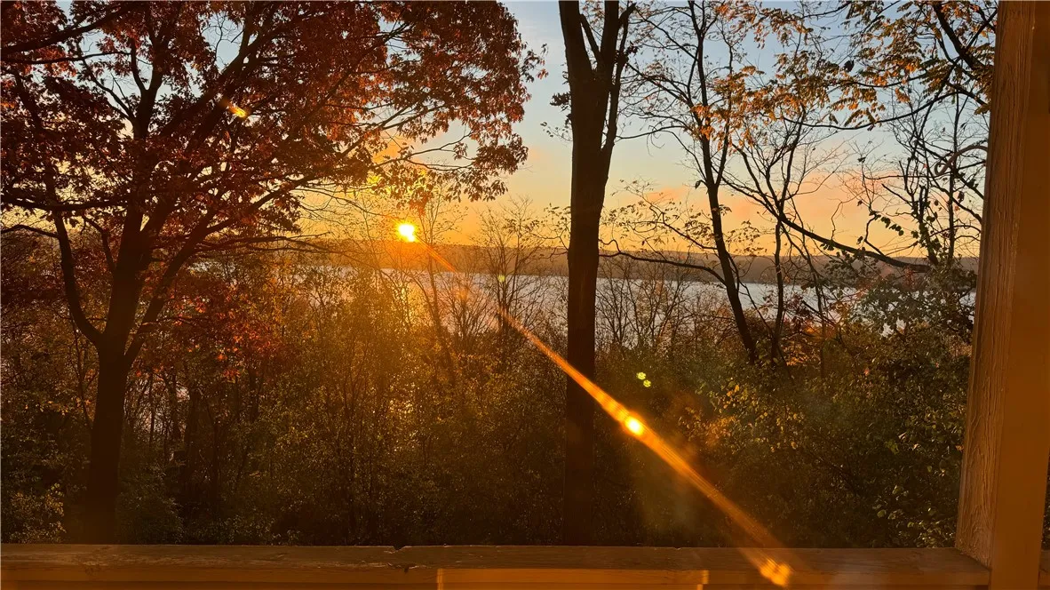 4545 County Road 16, Canandaigua Town, New York 14, Canandaigua Town, New York 14424, 3 Bedrooms Bedrooms, 6 Rooms Rooms,2 BathroomsBathrooms,Residential,For Sale,4545 County Road 16, Canandaigua Town, New York 14,R1619131