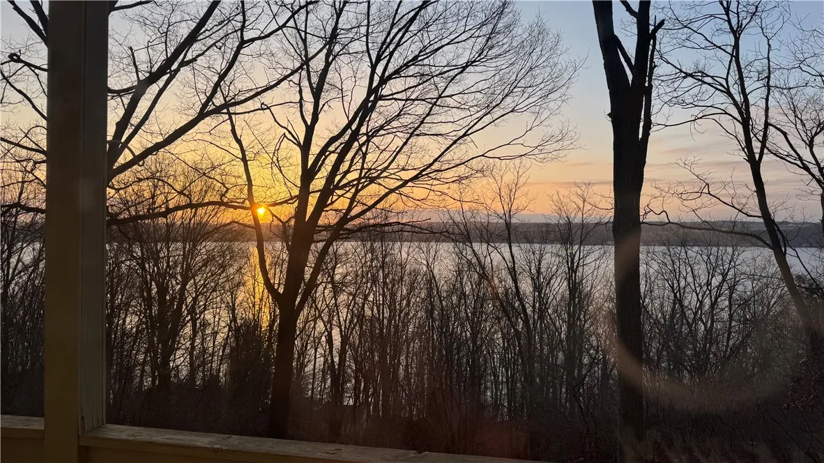 4545 County Road 16, Canandaigua Town, New York 14, Canandaigua Town, New York 14424, 3 Bedrooms Bedrooms, 6 Rooms Rooms,2 BathroomsBathrooms,Residential,For Sale,4545 County Road 16, Canandaigua Town, New York 14,R1619131