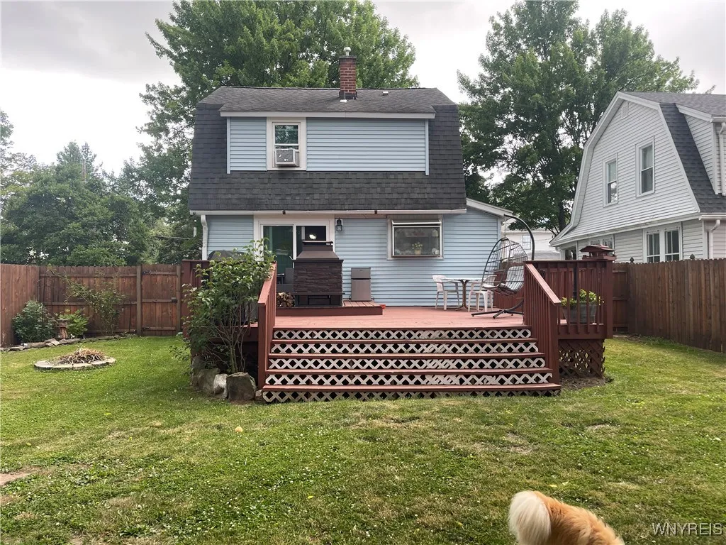 33 Millar Place, Lockport City, New York 14094, Lockport City, New York 14094, 2 Bedrooms Bedrooms, 5 Rooms Rooms,1 BathroomBathrooms,Residential,For Sale,33 Millar Place, Lockport City, New York 14094,B1619903