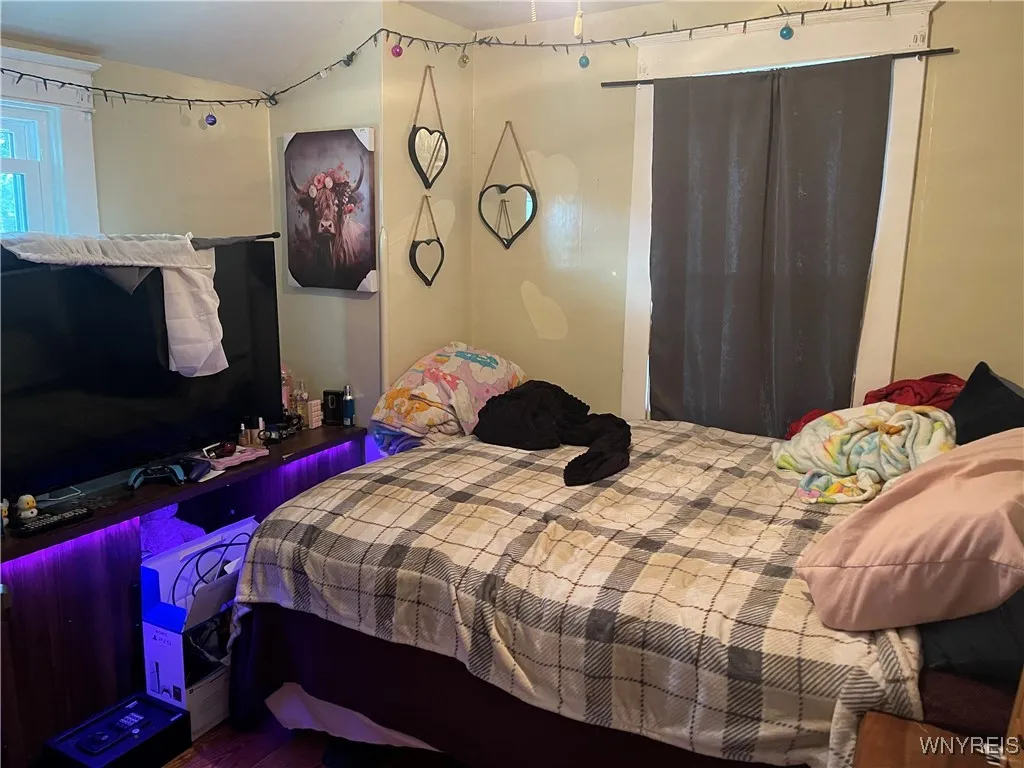 33 Millar Place, Lockport City, New York 14094, Lockport City, New York 14094, 2 Bedrooms Bedrooms, 5 Rooms Rooms,1 BathroomBathrooms,Residential,For Sale,33 Millar Place, Lockport City, New York 14094,B1619903