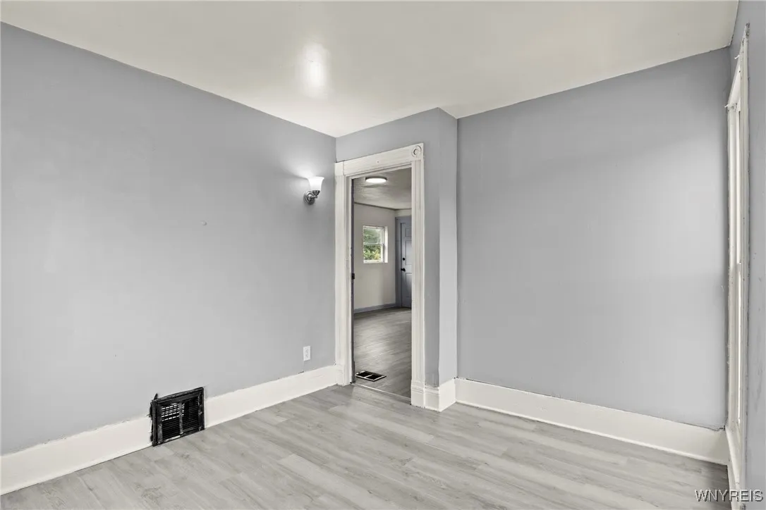 385 7th Street, Buffalo, New York 14201, Buffalo, New York 14201, 4 Bedrooms Bedrooms, ,2 BathroomsBathrooms,Residential,For Sale,385 7th Street, Buffalo, New York 14201,0,B1619589