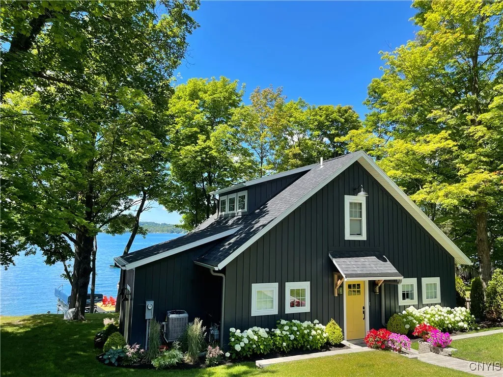 2699 East Lake Road, Skaneateles, New York 13152, Skaneateles, New York 13152, 2 Bedrooms Bedrooms, 6 Rooms Rooms,2 BathroomsBathrooms,Residential,For Sale,2699 East Lake Road, Skaneateles, New York 13152,S1619894