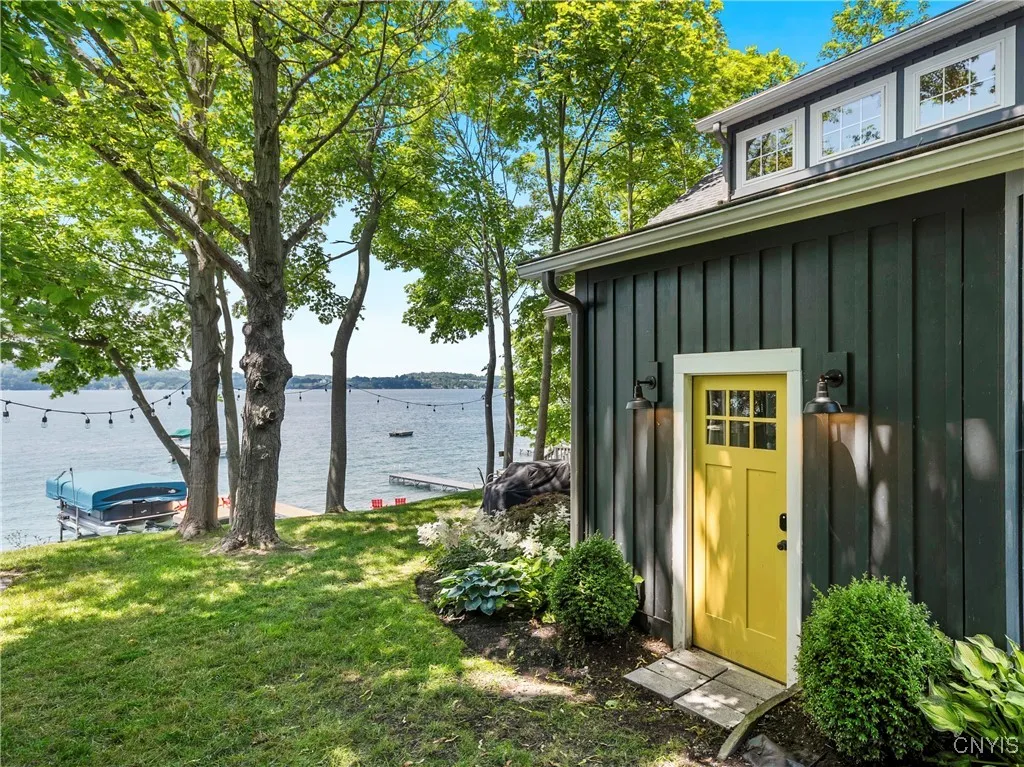 2699 East Lake Road, Skaneateles, New York 13152, Skaneateles, New York 13152, 2 Bedrooms Bedrooms, 6 Rooms Rooms,2 BathroomsBathrooms,Residential,For Sale,2699 East Lake Road, Skaneateles, New York 13152,S1619894