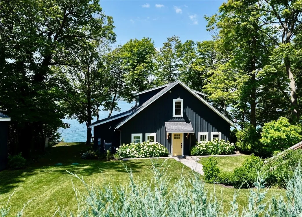 2699 East Lake Road, Skaneateles, New York 13152, Skaneateles, New York 13152, 2 Bedrooms Bedrooms, 6 Rooms Rooms,2 BathroomsBathrooms,Residential,For Sale,2699 East Lake Road, Skaneateles, New York 13152,S1619894