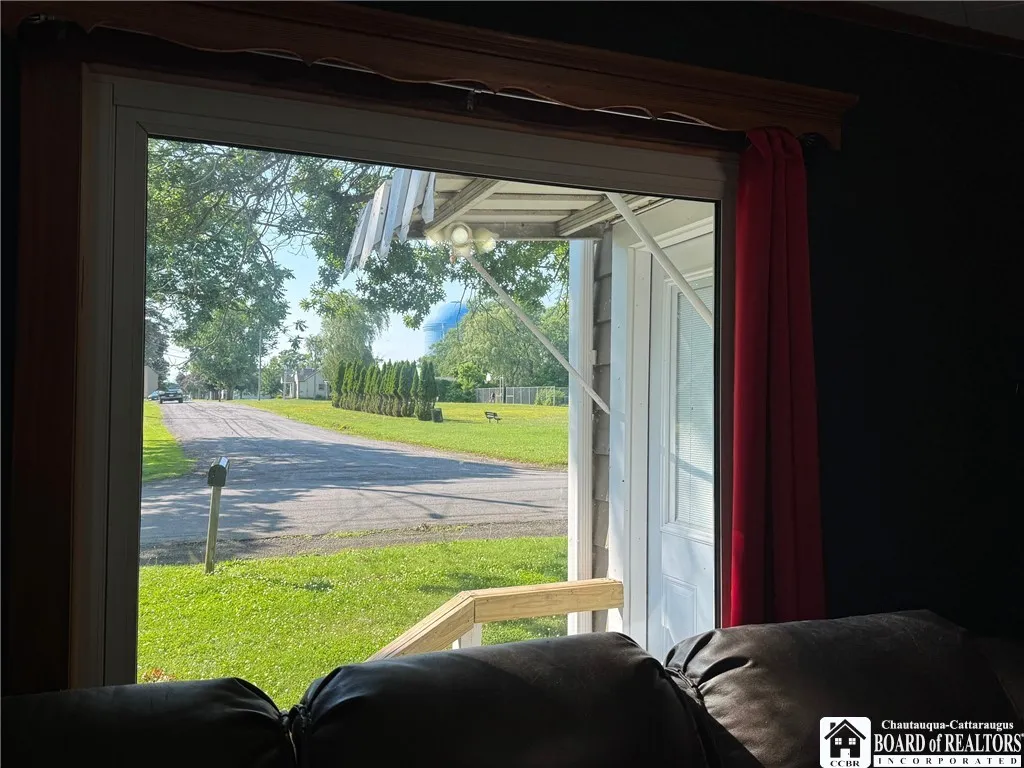 57 Tenney Street, Dunkirk, New York 14048, Dunkirk, New York 14048, 2 Bedrooms Bedrooms, 5 Rooms Rooms,1 BathroomBathrooms,Residential,For Sale,57 Tenney Street, Dunkirk, New York 14048,R1619407