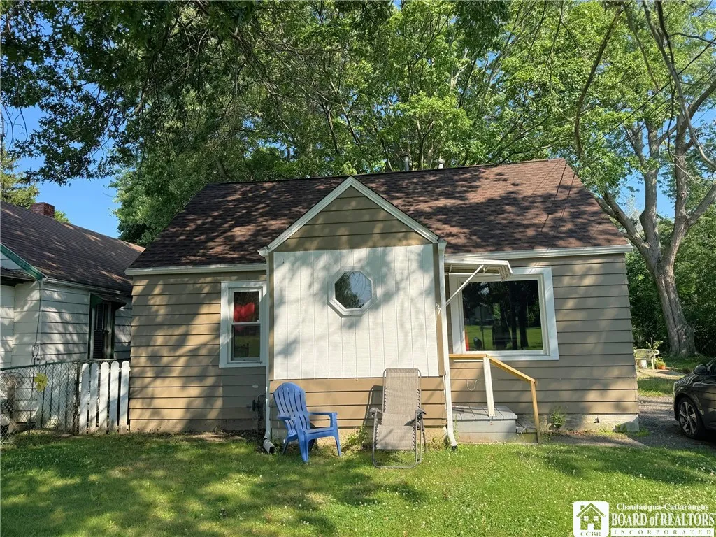 57 Tenney Street, Dunkirk, New York 14048, Dunkirk, New York 14048, 2 Bedrooms Bedrooms, 5 Rooms Rooms,1 BathroomBathrooms,Residential,Closed,57 Tenney Street, Dunkirk, New York 14048,0,R1619407