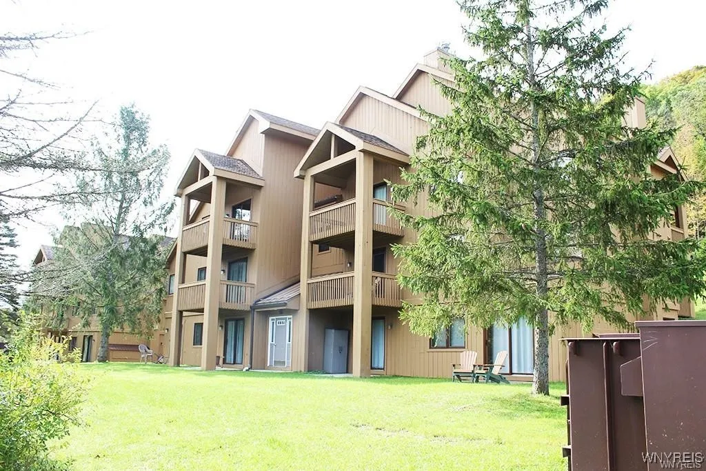 G103 Snowpine Village, Great Valley, New York 1474, Great Valley, New York 14741, 1 Bedroom Bedrooms, 3 Rooms Rooms,1 BathroomBathrooms,Residential,For Sale,G103 Snowpine Village, Great Valley, New York 1474,B1619415