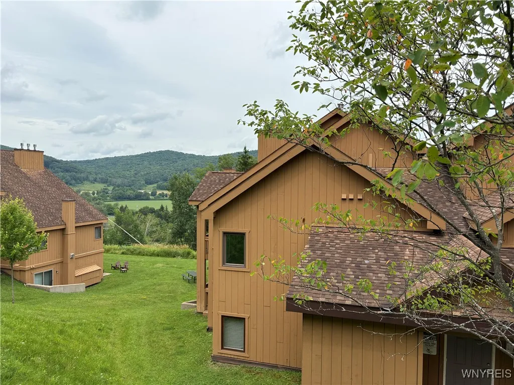 G103 Snowpine Village, Great Valley, New York 1474, Great Valley, New York 14741, 1 Bedroom Bedrooms, 3 Rooms Rooms,1 BathroomBathrooms,Residential,For Sale,G103 Snowpine Village, Great Valley, New York 1474,B1619415
