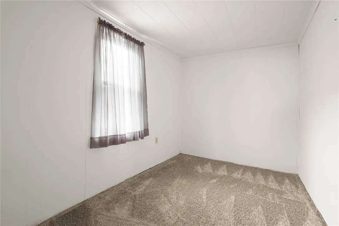 113 Myrtle Street, Leroy, New York 14482, Leroy, New York 14482, 2 Bedrooms Bedrooms, 5 Rooms Rooms,1 BathroomBathrooms,Residential,For Sale,113 Myrtle Street, Leroy, New York 14482,R1619757