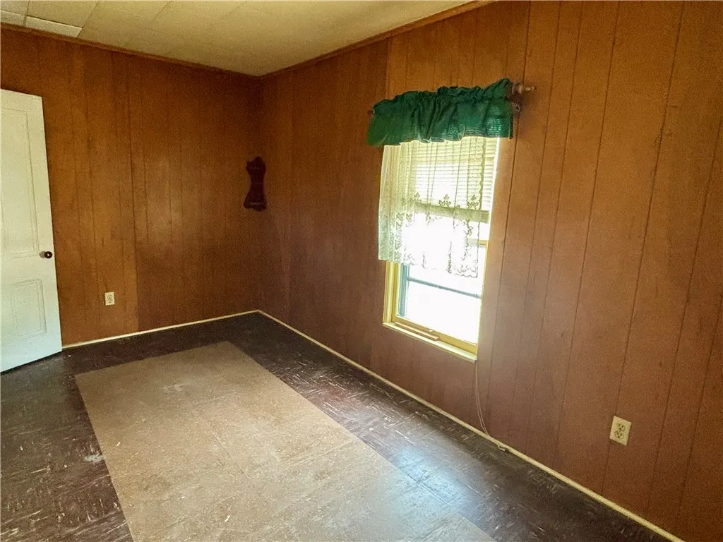 511 Pennsylvania Avenue, Elmira City, New York 149, Elmira City, New York 14904, 6 Bedrooms Bedrooms, ,2 BathroomsBathrooms,Residential,For Sale,511 Pennsylvania Avenue, Elmira City, New York 149,R1619979