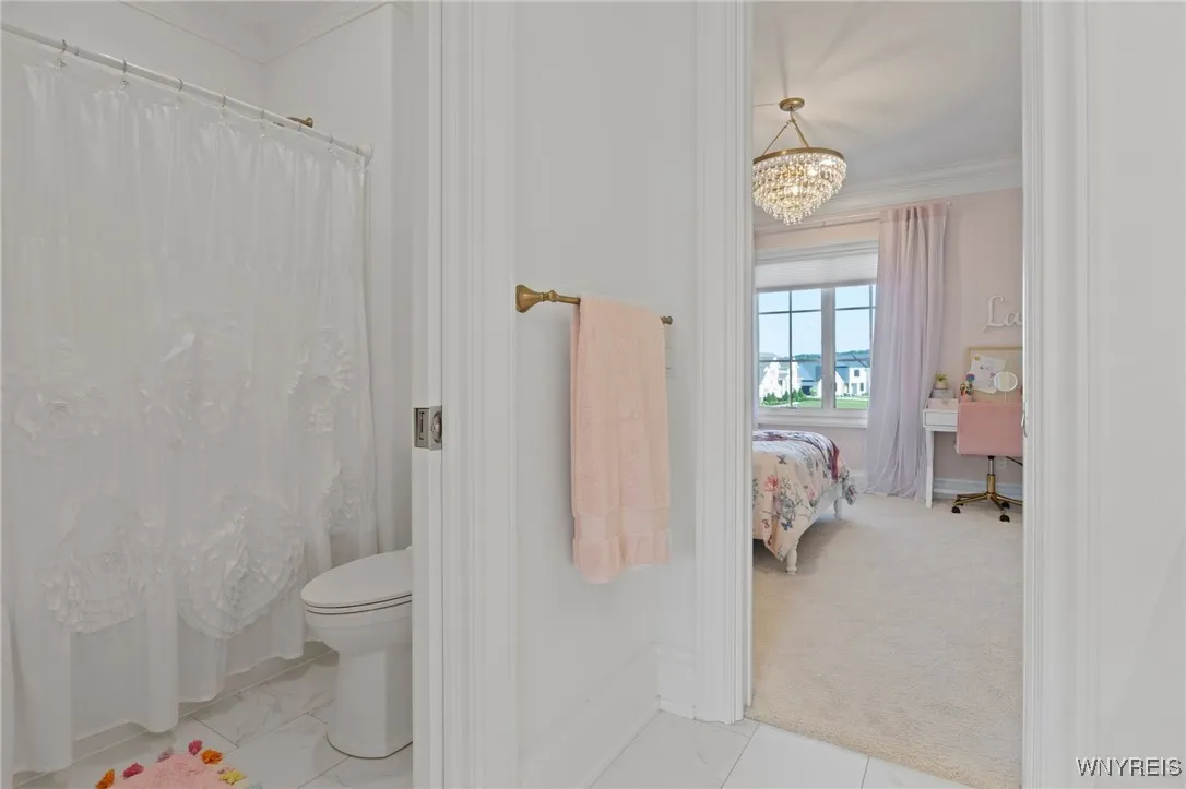 5558 Herons Glen, Clarence, New York 14031, Clarence, New York 14031, 6 Bedrooms Bedrooms, 14 Rooms Rooms,7 BathroomsBathrooms,Residential,For Sale,5558 Herons Glen, Clarence, New York 14031,0,B1619749