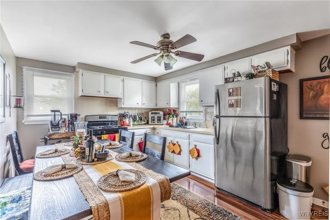 6500 Nash Road, Wheatfield, New York 14120, Wheatfield, New York 14120, 4 Bedrooms Bedrooms, ,2 BathroomsBathrooms,Residential,For Sale,6500 Nash Road, Wheatfield, New York 14120,B1619912