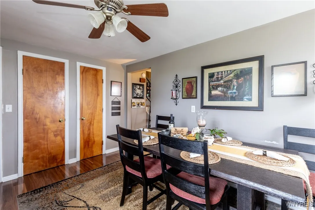 6500 Nash Road, Wheatfield, New York 14120, Wheatfield, New York 14120, 4 Bedrooms Bedrooms, ,2 BathroomsBathrooms,Residential,For Sale,6500 Nash Road, Wheatfield, New York 14120,B1619912
