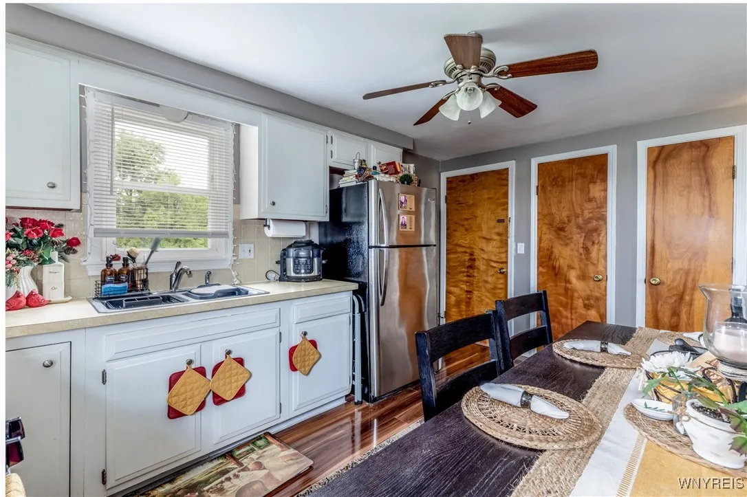 6500 Nash Road, Wheatfield, New York 14120, Wheatfield, New York 14120, 4 Bedrooms Bedrooms, ,2 BathroomsBathrooms,Residential,For Sale,6500 Nash Road, Wheatfield, New York 14120,B1619912