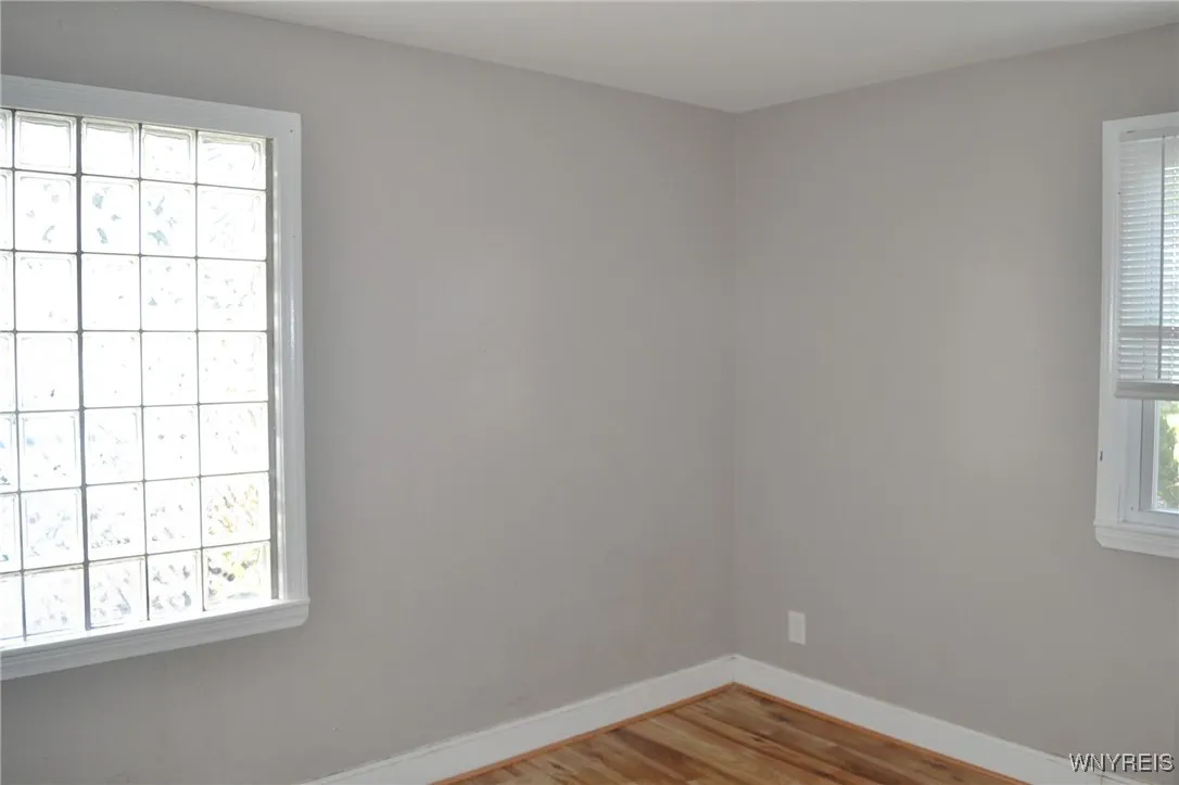 57 East End Avenue, Cheektowaga, New York 14225, Cheektowaga, New York 14225, 2 Bedrooms Bedrooms, 4 Rooms Rooms,1 BathroomBathrooms,Residential,For Sale,57 East End Avenue, Cheektowaga, New York 14225,0,B1620026