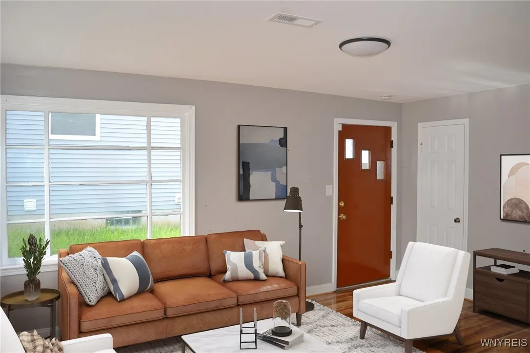 57 East End Avenue, Cheektowaga, New York 14225, Cheektowaga, New York 14225, 2 Bedrooms Bedrooms, 4 Rooms Rooms,1 BathroomBathrooms,Residential,For Sale,57 East End Avenue, Cheektowaga, New York 14225,0,B1620026