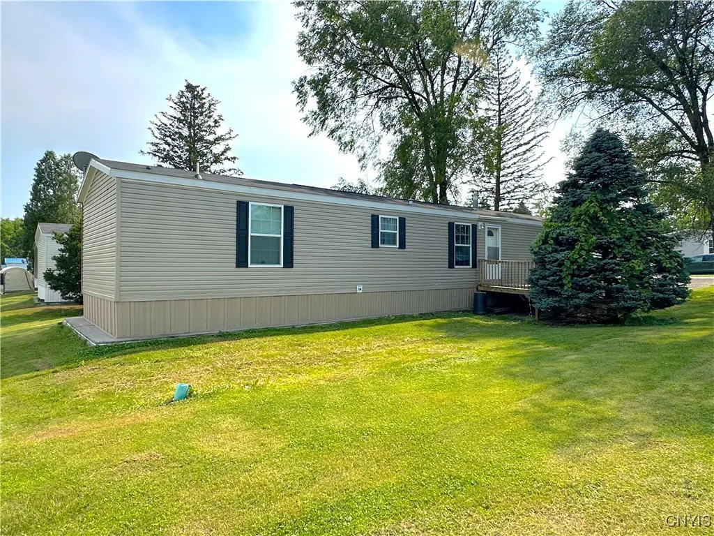 Lot #207 : 8120 Seneca Tpke, Kirkland, New York 13, Kirkland, New York 13323, 3 Bedrooms Bedrooms, 5 Rooms Rooms,2 BathroomsBathrooms,Residential,Closed,Lot #207 : 8120 Seneca Tpke, Kirkland, New York 13,S1619785
