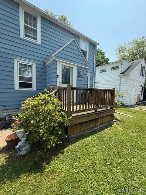 Low maintenance siding