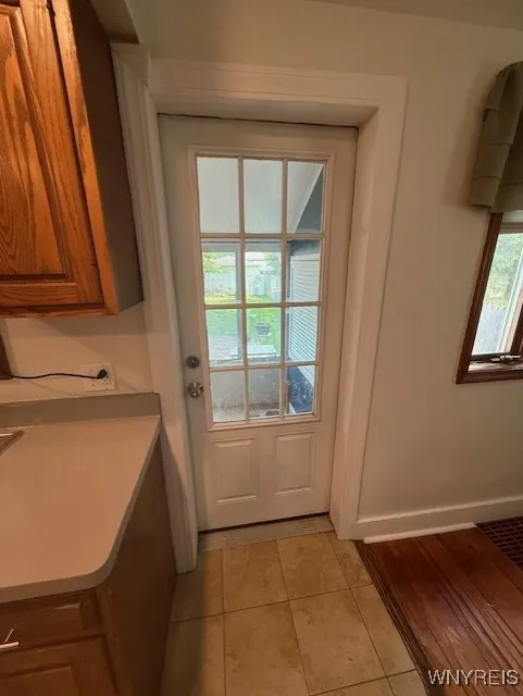 Entry to sunporch from kitchen