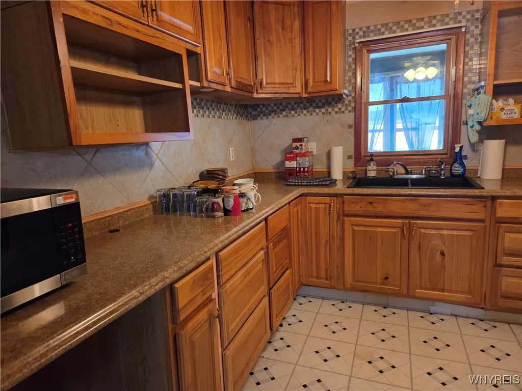 435 Central Avenue, Salamanca, New York 14779, Salamanca, New York 14779, 2 Bedrooms Bedrooms, 7 Rooms Rooms,1 BathroomBathrooms,Residential,For Sale,435 Central Avenue, Salamanca, New York 14779,B1620065