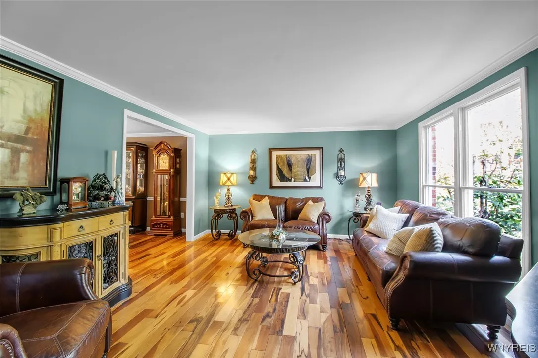 7 Shalamar Court, Amherst, New York 14068, Amherst, New York 14068, 4 Bedrooms Bedrooms, 8 Rooms Rooms,2 BathroomsBathrooms,Residential,Closed,7 Shalamar Court, Amherst, New York 14068,0,B1620152