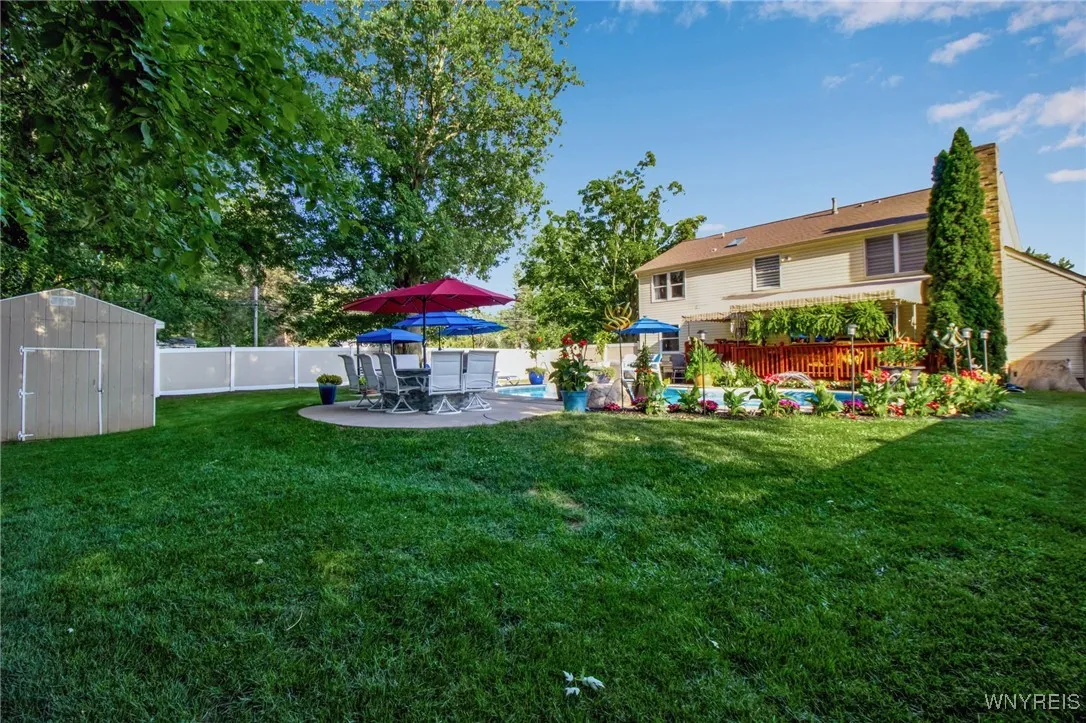 7 Shalamar Court, Amherst, New York 14068, Amherst, New York 14068, 4 Bedrooms Bedrooms, 8 Rooms Rooms,2 BathroomsBathrooms,Residential,Closed,7 Shalamar Court, Amherst, New York 14068,0,B1620152