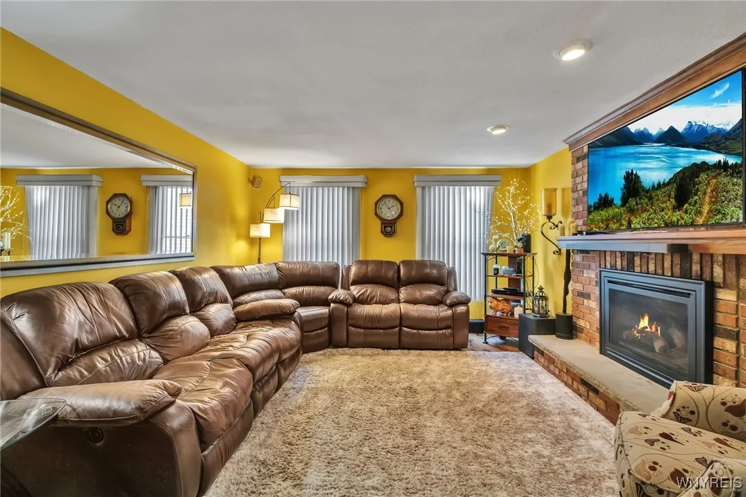 7 Shalamar Court, Amherst, New York 14068, Amherst, New York 14068, 4 Bedrooms Bedrooms, 8 Rooms Rooms,2 BathroomsBathrooms,Residential,Closed,7 Shalamar Court, Amherst, New York 14068,0,B1620152