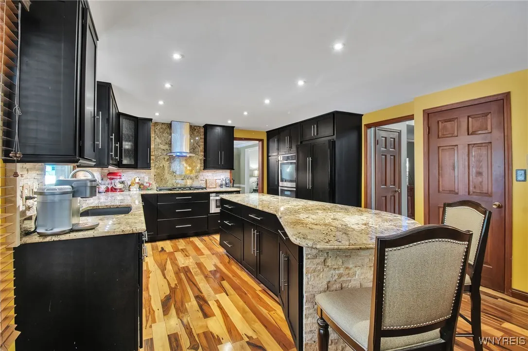 7 Shalamar Court, Amherst, New York 14068, Amherst, New York 14068, 4 Bedrooms Bedrooms, 8 Rooms Rooms,2 BathroomsBathrooms,Residential,Closed,7 Shalamar Court, Amherst, New York 14068,0,B1620152