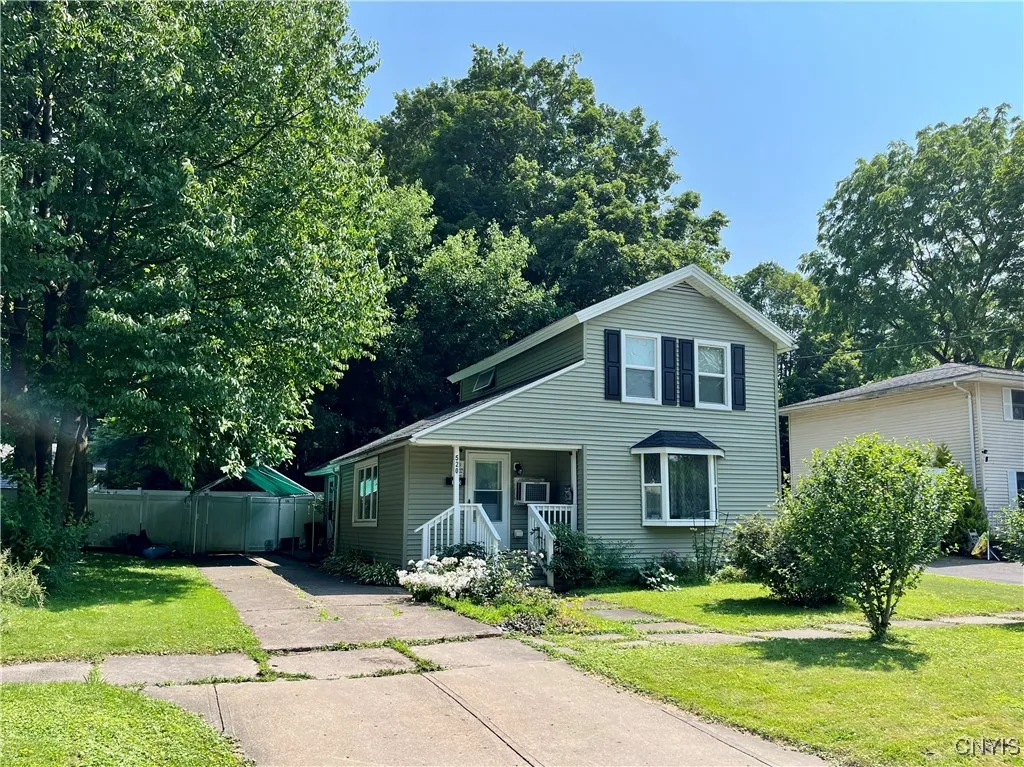 520 Seneca Street, Fulton, New York 13069, Fulton, New York 13069, 3 Bedrooms Bedrooms, 7 Rooms Rooms,1 BathroomBathrooms,Residential,For Sale,520 Seneca Street, Fulton, New York 13069,S1619961
