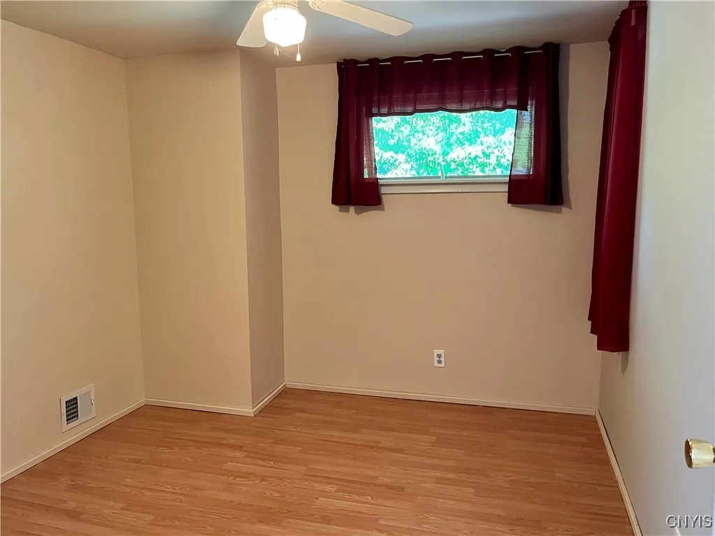 520 Seneca Street, Fulton, New York 13069, Fulton, New York 13069, 3 Bedrooms Bedrooms, 7 Rooms Rooms,1 BathroomBathrooms,Residential,For Sale,520 Seneca Street, Fulton, New York 13069,S1619961