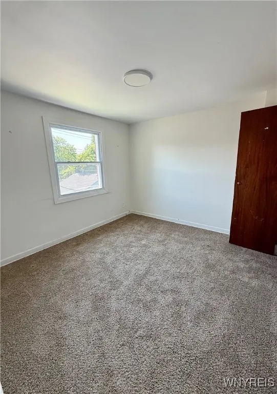 7 Bennett Village, Buffalo, New York 14214, Buffalo, New York 14214, 3 Bedrooms Bedrooms, 6 Rooms Rooms,1 BathroomBathrooms,Residential Lease,For Rent,7 Bennett Village, Buffalo, New York 14214,B1618792