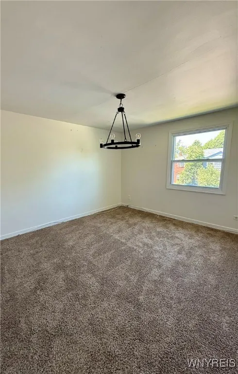 7 Bennett Village, Buffalo, New York 14214, Buffalo, New York 14214, 3 Bedrooms Bedrooms, 6 Rooms Rooms,1 BathroomBathrooms,Residential Lease,For Rent,7 Bennett Village, Buffalo, New York 14214,B1618792