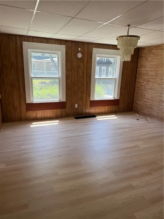 760 Maple Street, Rochester, New York 14611, Rochester, New York 14611, 4 Bedrooms Bedrooms, 7 Rooms Rooms,2 BathroomsBathrooms,Residential Lease,For Rent,760 Maple Street, Rochester, New York 14611,R1620106