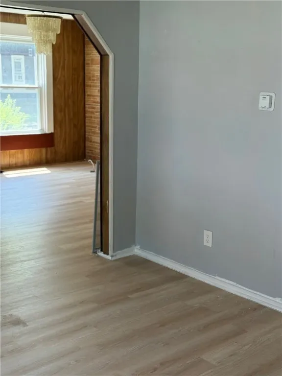 760 Maple Street, Rochester, New York 14611, Rochester, New York 14611, 4 Bedrooms Bedrooms, 7 Rooms Rooms,2 BathroomsBathrooms,Residential Lease,For Rent,760 Maple Street, Rochester, New York 14611,R1620106