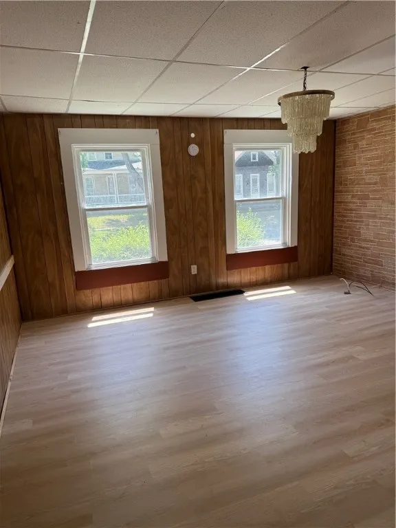 760 Maple Street, Rochester, New York 14611, Rochester, New York 14611, 4 Bedrooms Bedrooms, 7 Rooms Rooms,2 BathroomsBathrooms,Residential Lease,For Rent,760 Maple Street, Rochester, New York 14611,R1620106